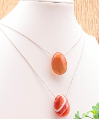 Pendentif Cornaline  (avec cordon)